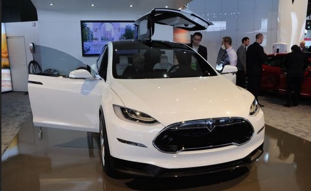 Tesla Model X: Du nouveau au salon de Détroit.