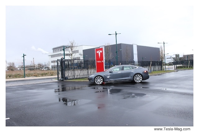 Tesla Model S grise 2