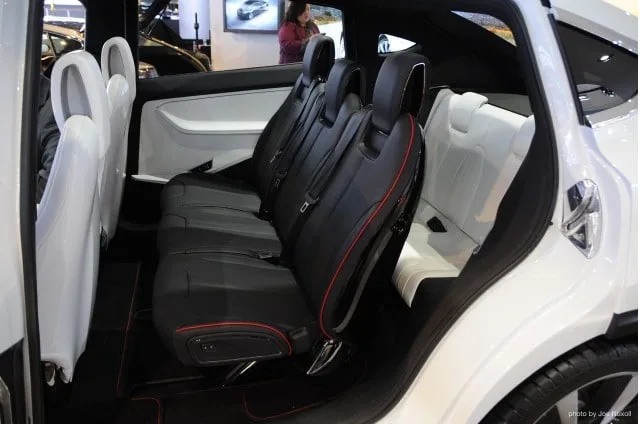 tesla-model-x-at-2013-detroit-auto-show_100415432_m