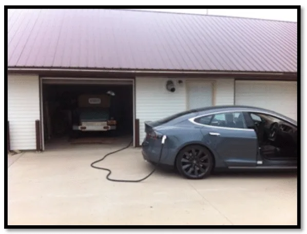 model-s-parking
