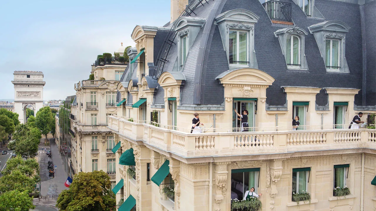 peninsula paris auto