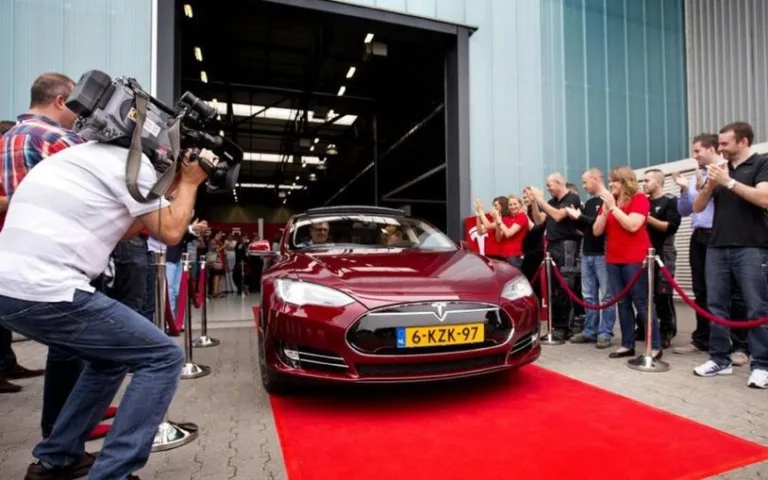 Les ventes de Tesla au 1er Quadimestre 2016 et le Model S 60