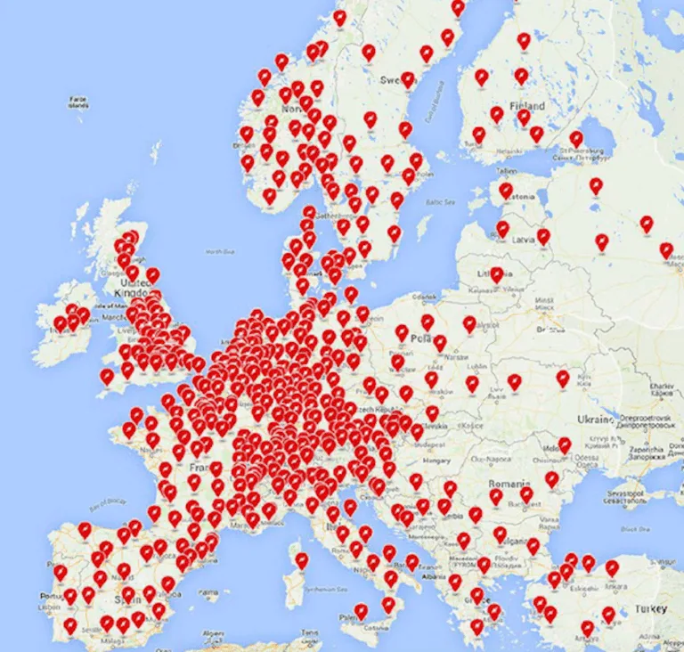 Carte des Superchargeurs Tesla en Europe
