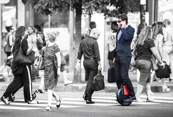 Solowheel-crosswalk-1