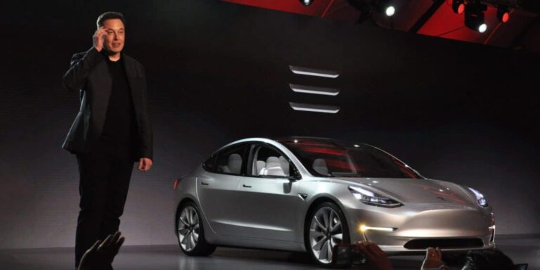 Lancement Tesla Model 3 : les 7 questions clés pour tout comprendre