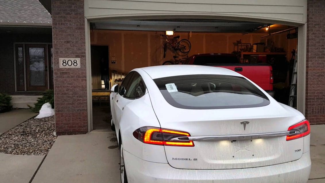 Homelink Quand votre TESLA prend le contrôle de votre maison