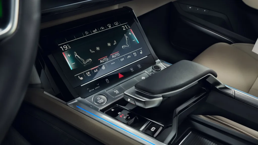 audi-e-tron-interieur