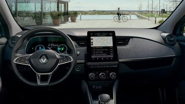 Renault ZOE intérieur, écran, planche de bord