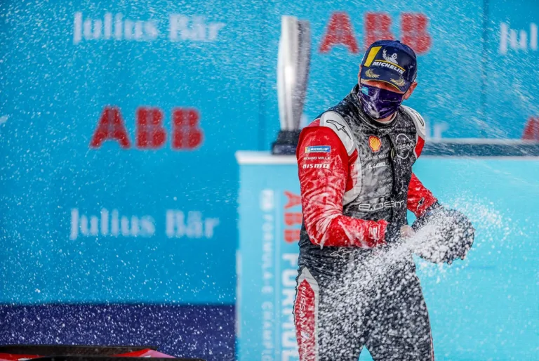 Berlin E-Prix : Nissan domine, Rowland s&rsquo;impose devant Frijns