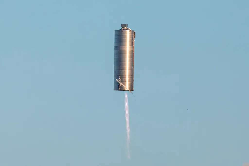 SN5 SPACEX in flight