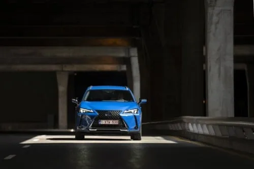 500_lexus-ux-300e-dpl-067