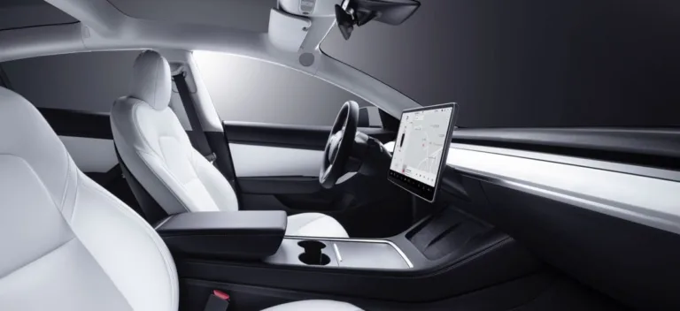 Tesla-Model-3-interior2