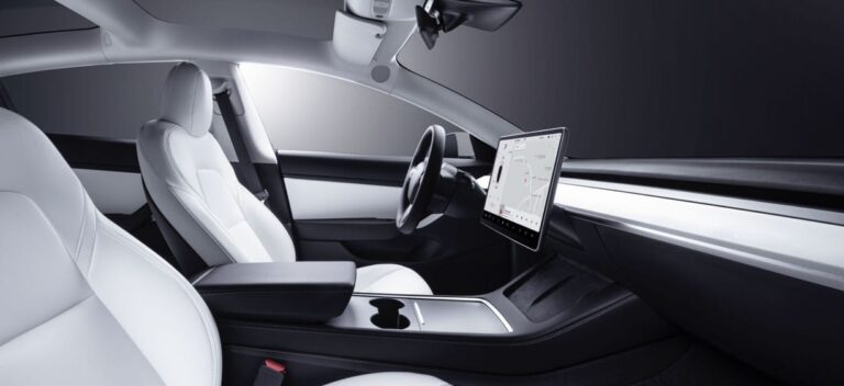 Tesla-Model-3-interior2