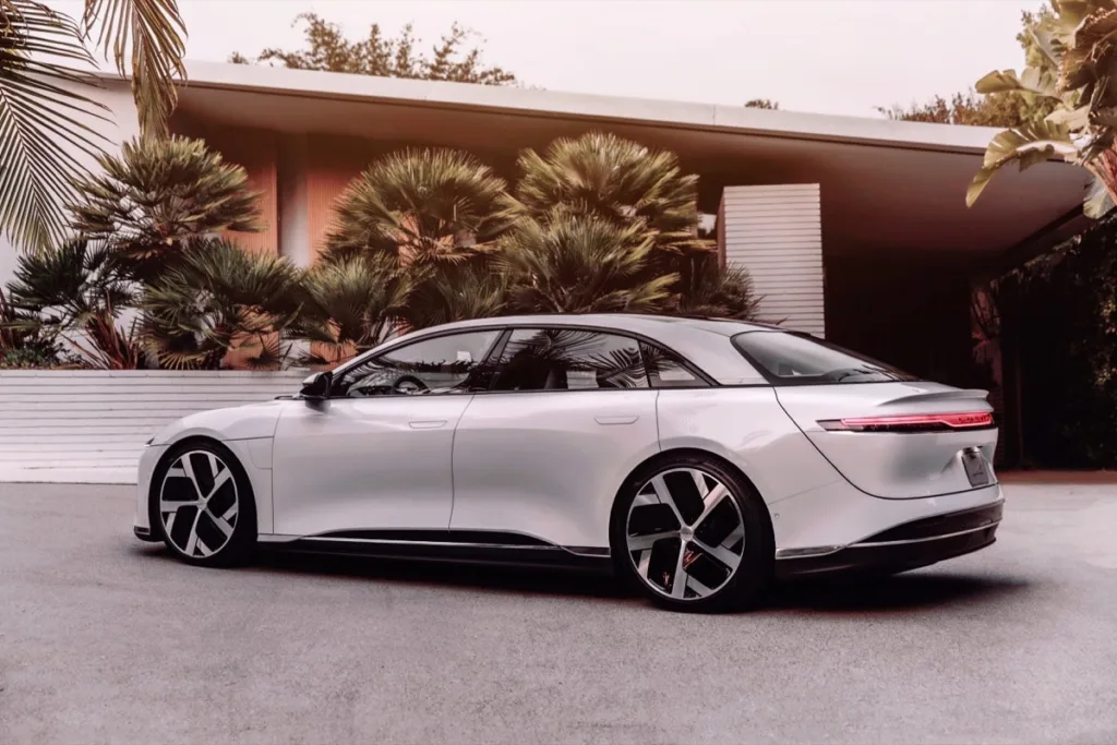 lucid-air-exterior-08