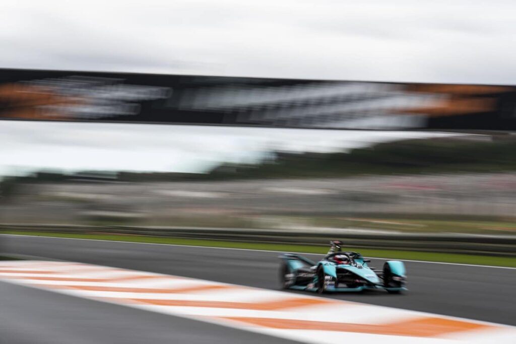 Mitch Evans (NZL), Panasonic Jaguar Racing, Jaguar I-Type 5