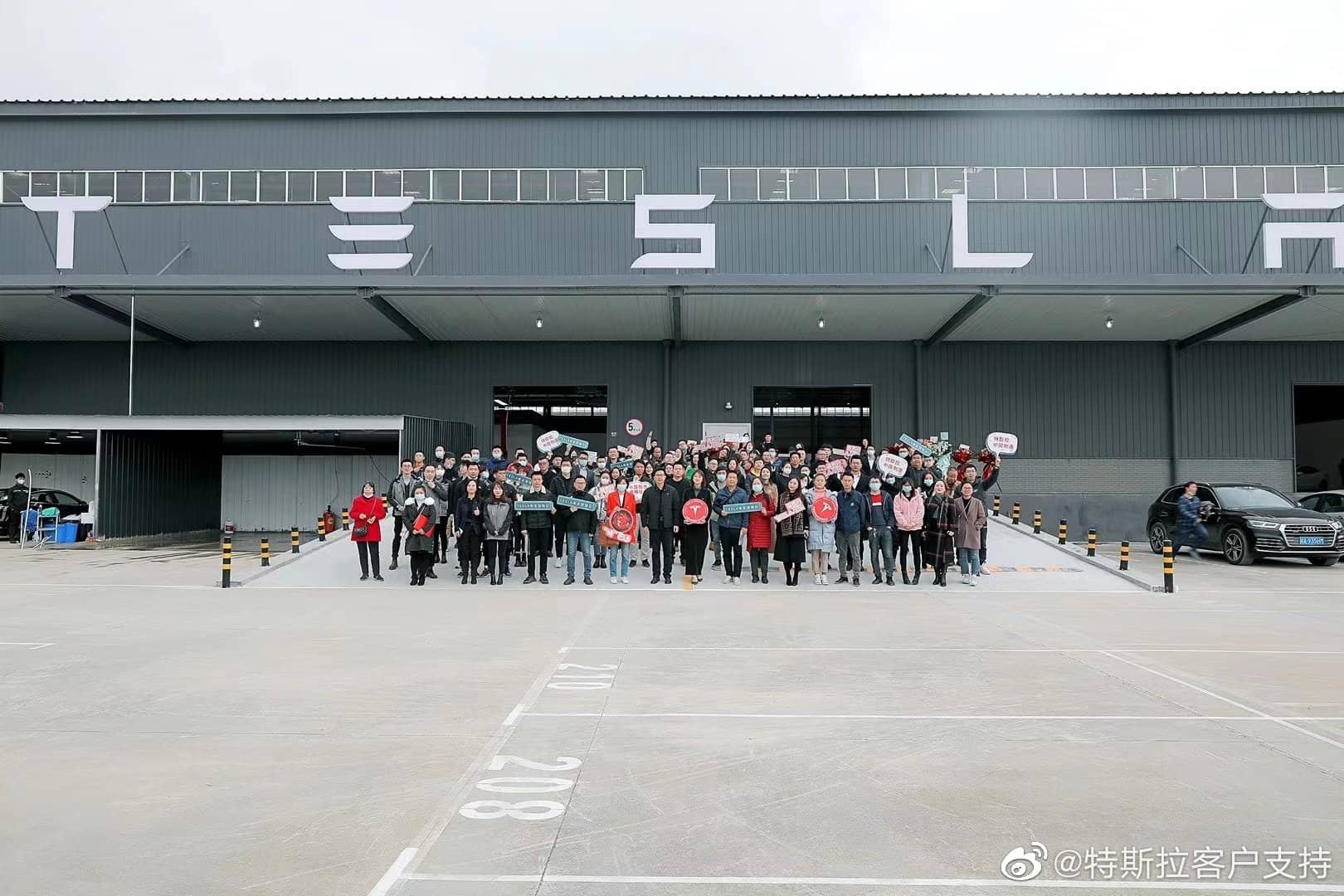 Tesla-chine3