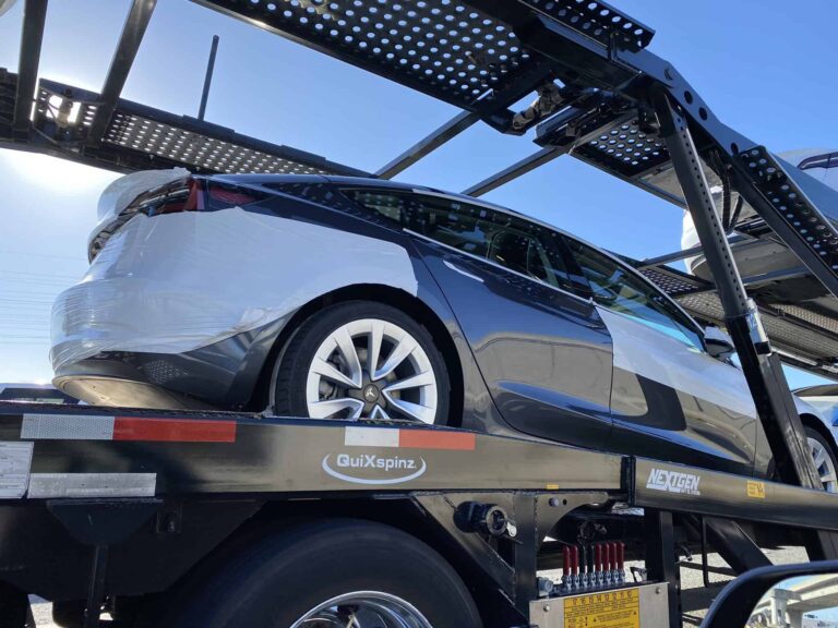 Tesla Model 3 : une version permettant de tracter en 2021?