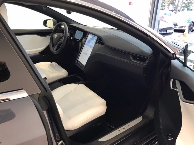 Model S Raven