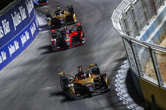 Jean-Eric Vergne (FRA) DS Techeetah, DS E-Tense FE20, leads Sebastien Buemi (CHE) Nissan e.Dams, Nissan IMO2, and Antonio Felix da Costa (PRT) DS Techeetah, DS E-Tense FE20
