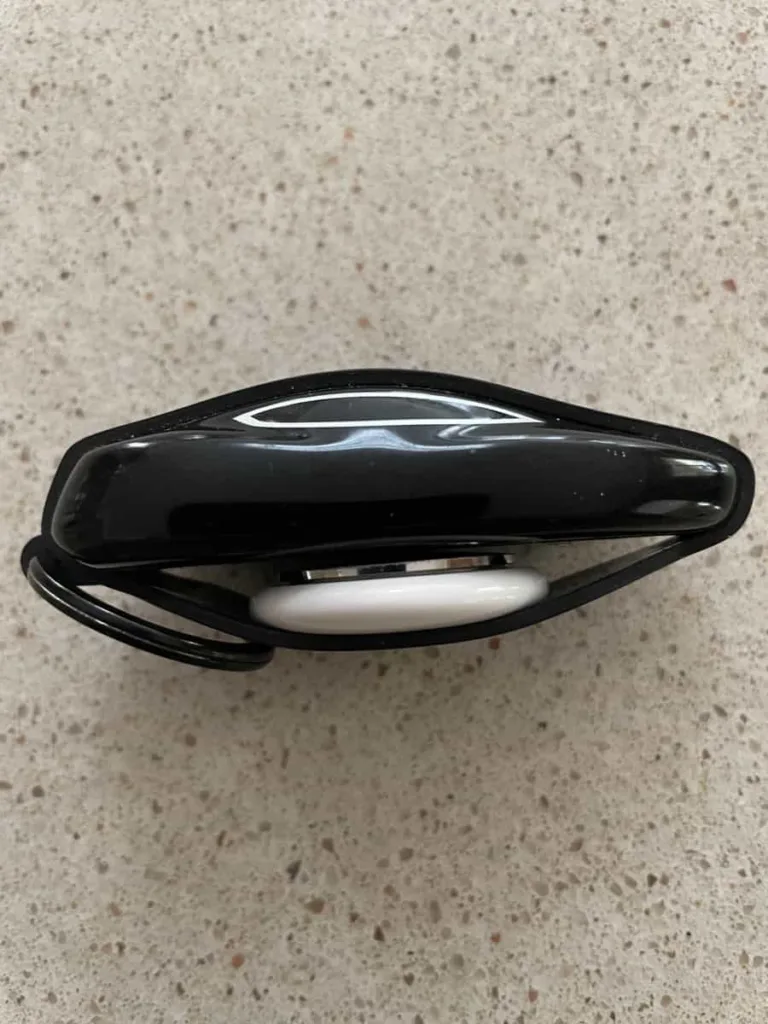 AIrTag Tesla