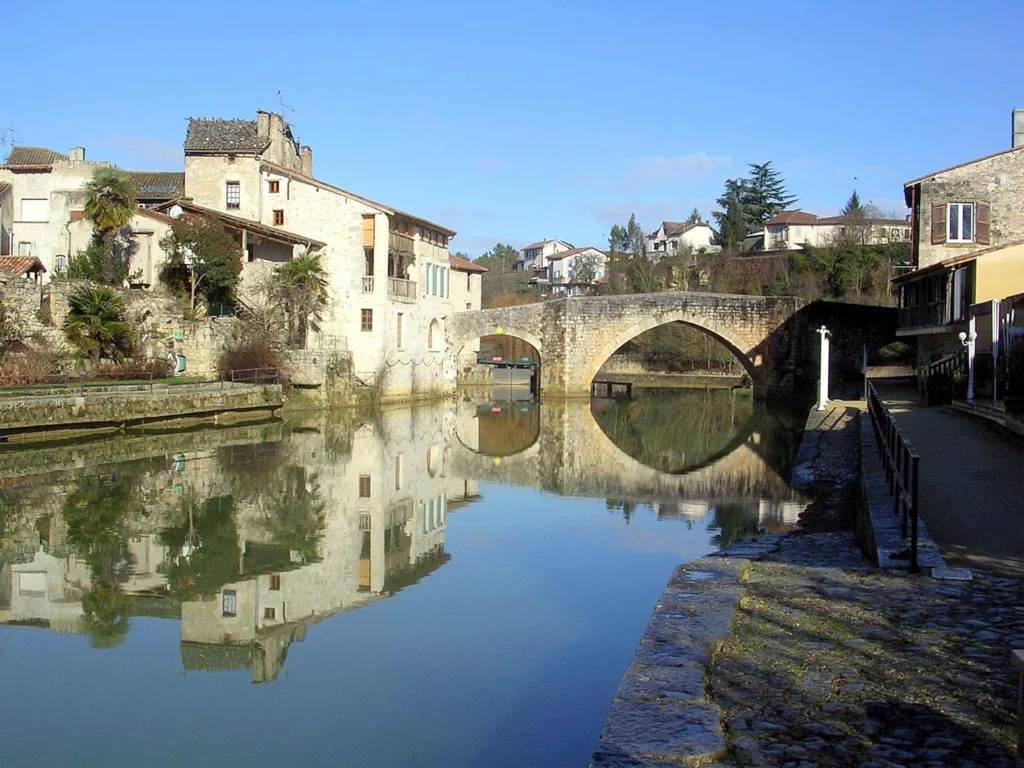 Week-end dans l'Albret : Photo du vieux pont sur la Baïse.