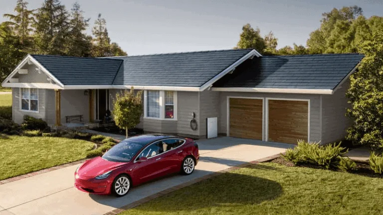 Solar Roof : pourquoi un tel retard des tuiles solaires en Europe ?