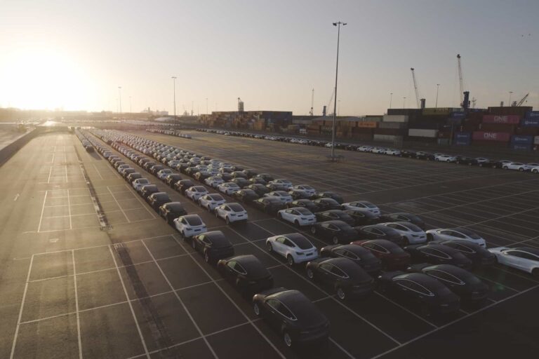 Tesla Model Y: Premières livraisons au UK