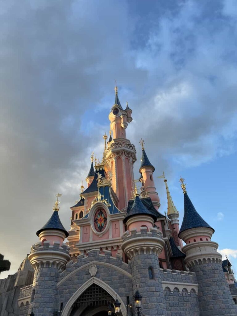 Photo du château de la Belle au Bois Dormant, à EuroDisney