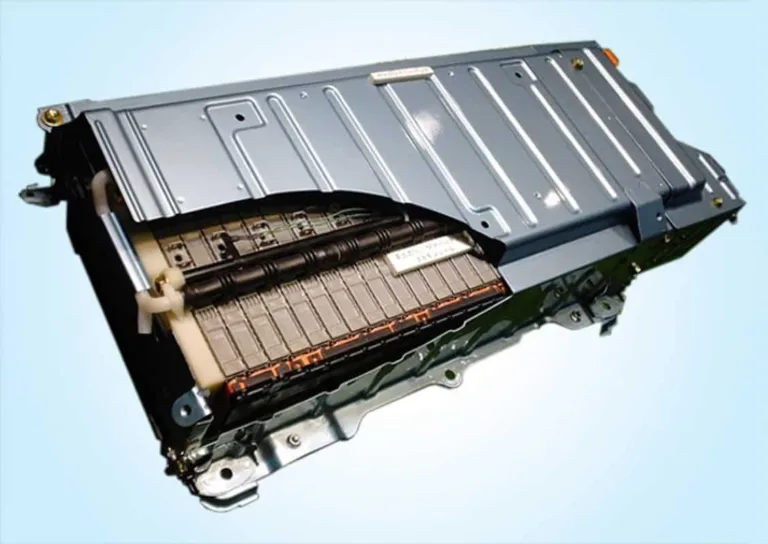 Voiture électrique : combien coûte le remplacement d&rsquo;une batterie?