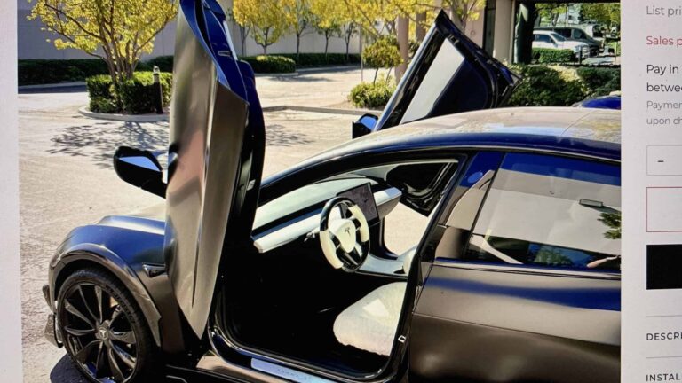 Tesla Model 3: Vous prendriez bien des portes Lamborghini?