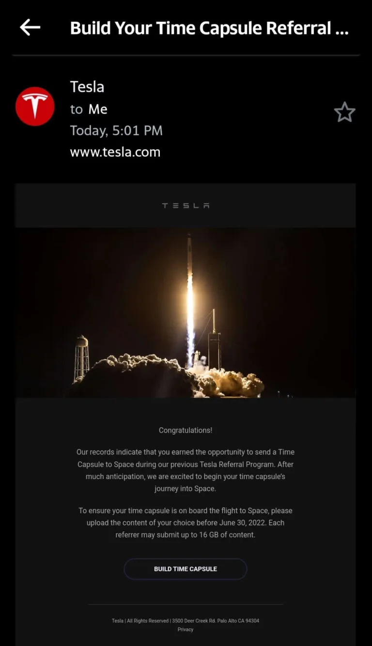 Nouveau: Tesla permet à certains d&rsquo;envoyer du contenu dans l&rsquo;espace