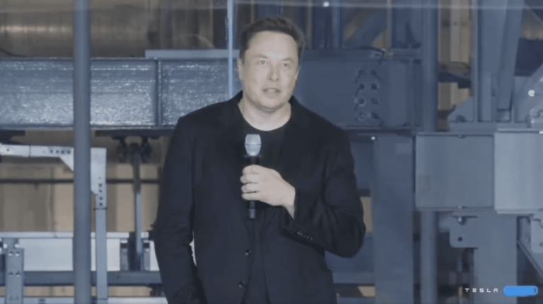 Elon Musk demande la paix et le respect entre la Chine et les USA