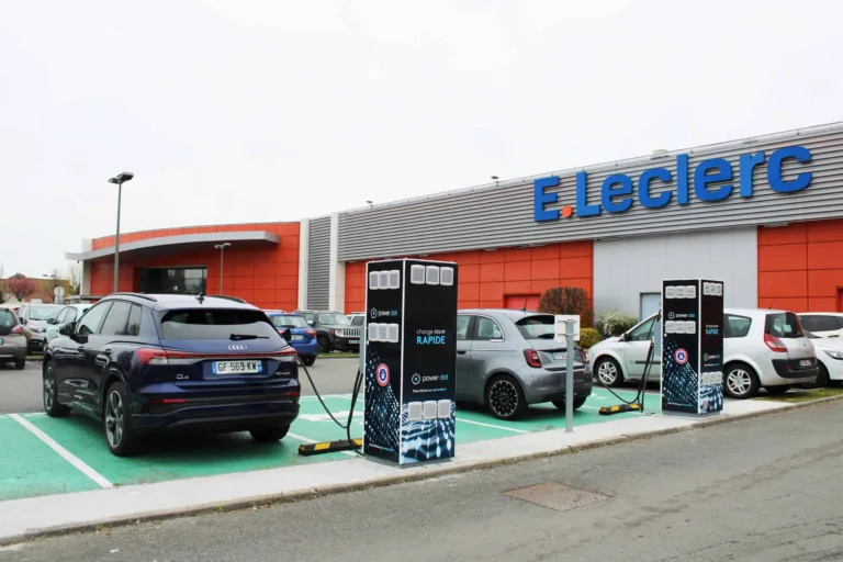 Pourquoi l&rsquo;utilisation d&rsquo;une carte de rechargement augmente le prix de la recharge ?