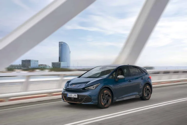 Pourquoi vous ne devriez ABSOLUMENT pas acheter la Cupra Born ?