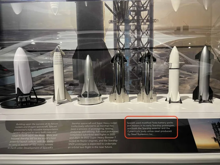 Infos cachées dans les allées de l&rsquo;expo Inside Tesla du  Peterson Automotive Museum
