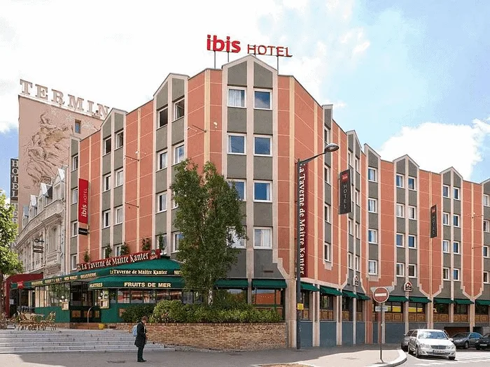 Hôtels avec borne de recharge à Saint-Étienne