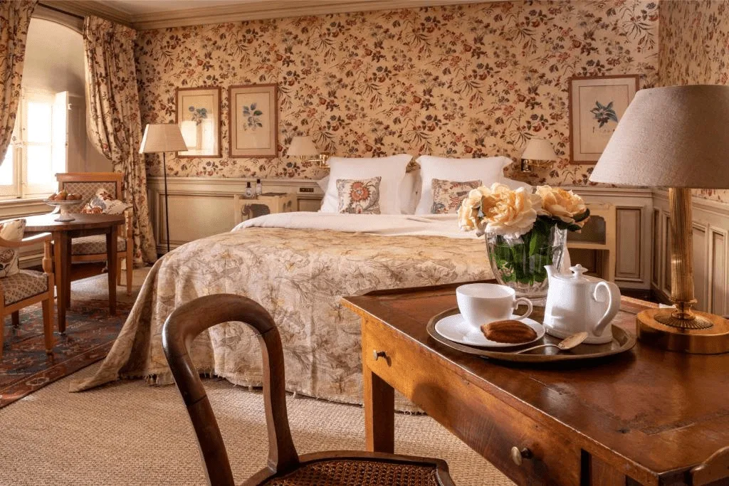 Hôtel La Mirande, hôtel avec borne de recharge à Avignon