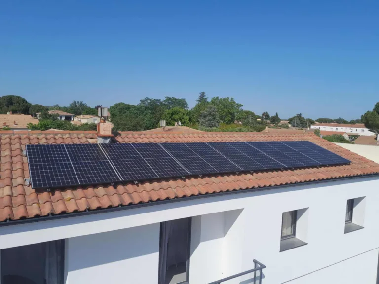 Zoom sur le métier d&rsquo;installateur de panneaux solaires