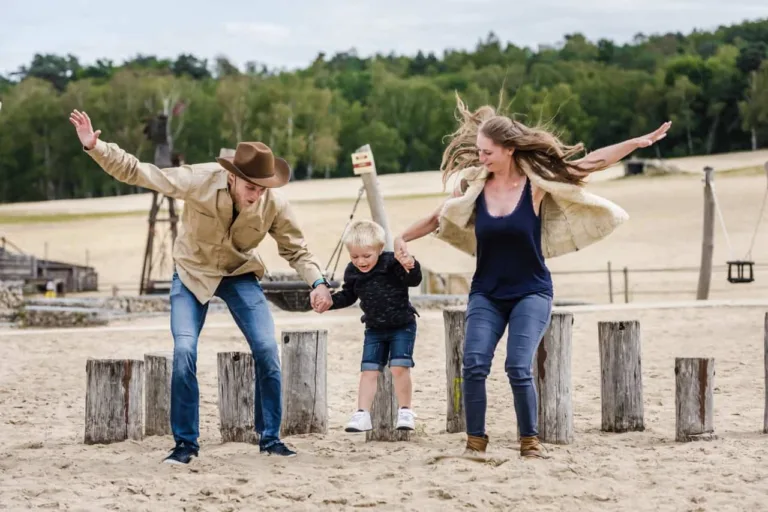 La Mer de Sable : 60 ans de Magie Familiale au Cœur de ce Parc d&rsquo;Attraction Unique