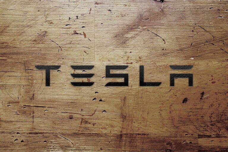 Tesla et l’Énergie Renouvelable : Plus qu’une Simple Tendance