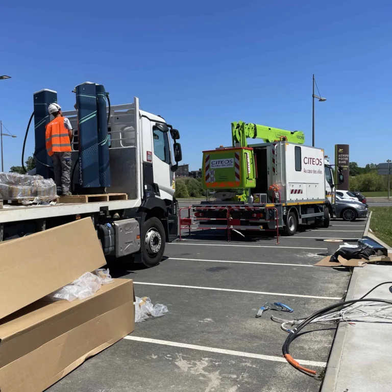 Qowatt: Spyshot de la première station en cours d&rsquo;installation