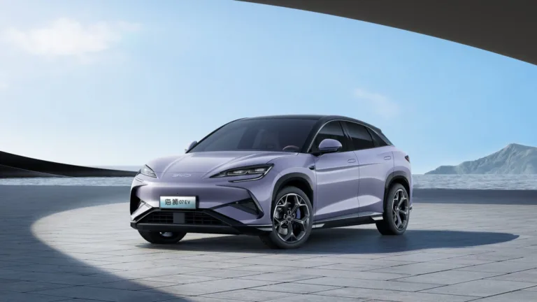 BYD lance le Sea Lion 07, un concurrent direct du Tesla Model Y