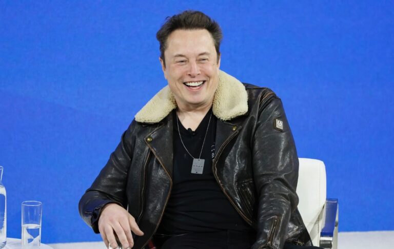 Elon Musk : “du chantage pour de la publicité ?”