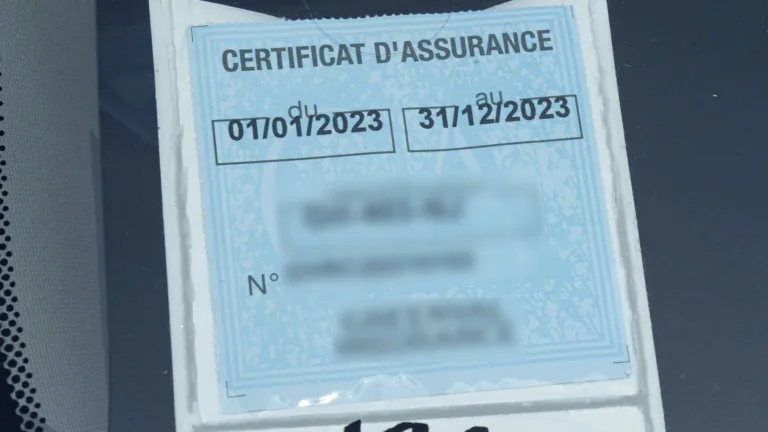 Assurance : Un Grand Pas pour l&rsquo;Homme, Un Petit Collant de Moins pour l&rsquo;Humanité!