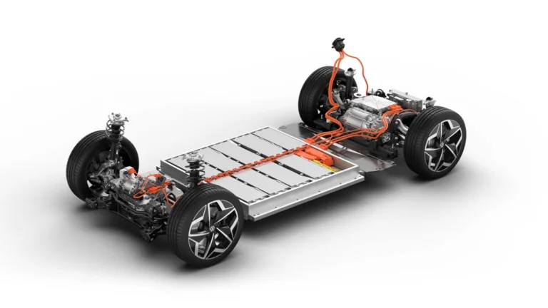 Les constructeurs automobiles européens face à une pénurie critique de métaux pour batteries d&rsquo;ici 2030