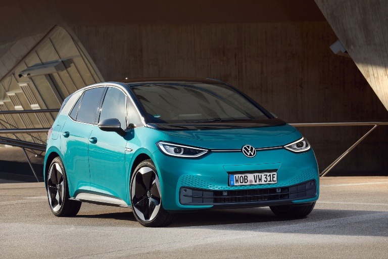 Suède : Volkswagen révolutionne la charge des véhicules électriques