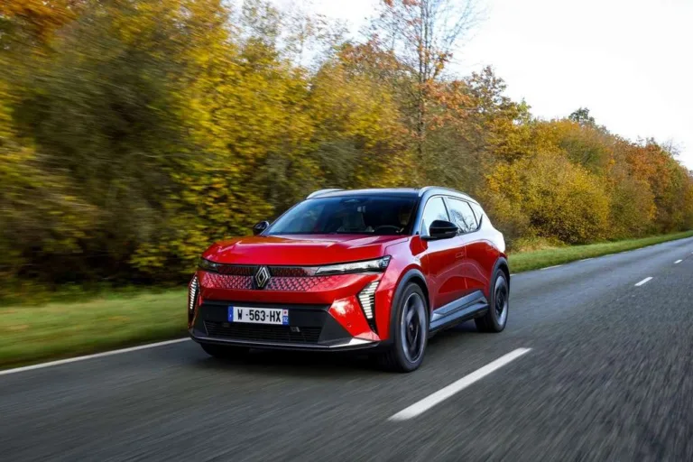 Pourquoi j&rsquo;ai fini par installer une borne à domicile après un hiver en Renault Scénic E-Tech