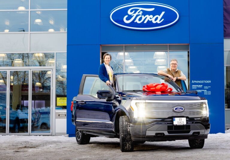 Ford Lance les Livraisons du F-150 Lightning en Europe