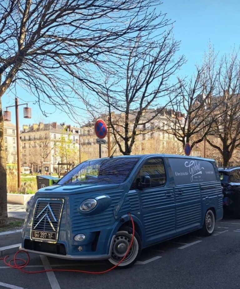 VIDEO – Le Citroën Caselani Type HG: Un Camion Utilitaire Électrique Sur-Mesure pour les Électriciens