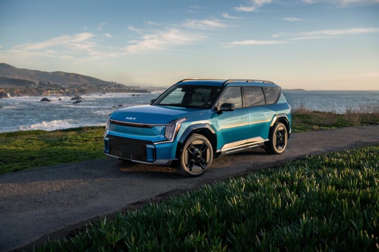 Kia EV9, le SUV électrique à trois rangées de Kia, élu Meilleure Voiture du Monde pour 2024 par la Women’s Worldwide Car of the Year (WWCOTY)